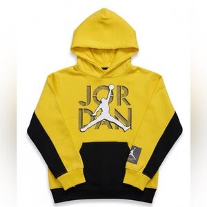 Boy’s Jordan Hoodie in Vibrant Yellow and Bold Black size 6